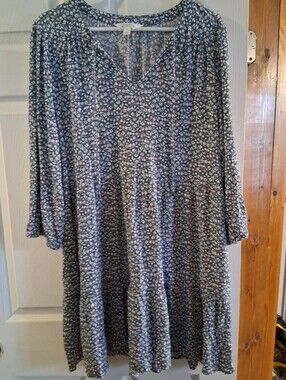 Market & Spruce Navy Floral V-Neck Tunic Dress with Pink Accents 3/4 Sleeve